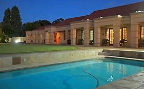 African Crest Guest House